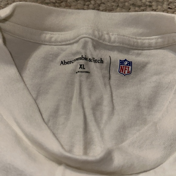 Abercrombie and fitch buffalo bills Super Bowl shirt - Picture 2 of 2